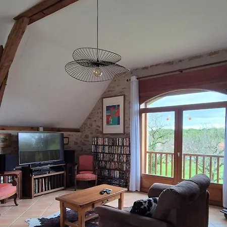 La Sagnarde Terrasse Intime בית נופש Loubressac