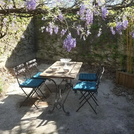 Tatil Evi La Sagnarde Terrasse Intime *