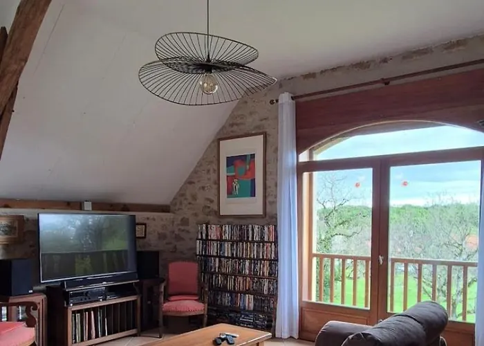 La Sagnarde Terrasse Intime بيت للعطل Loubressac